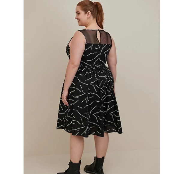 UNIVERSAL MONSTERS FRANKENSTEIN MINI SKATER DRESS - MESH & STRETCH POPLIN - Picture 4 of 8